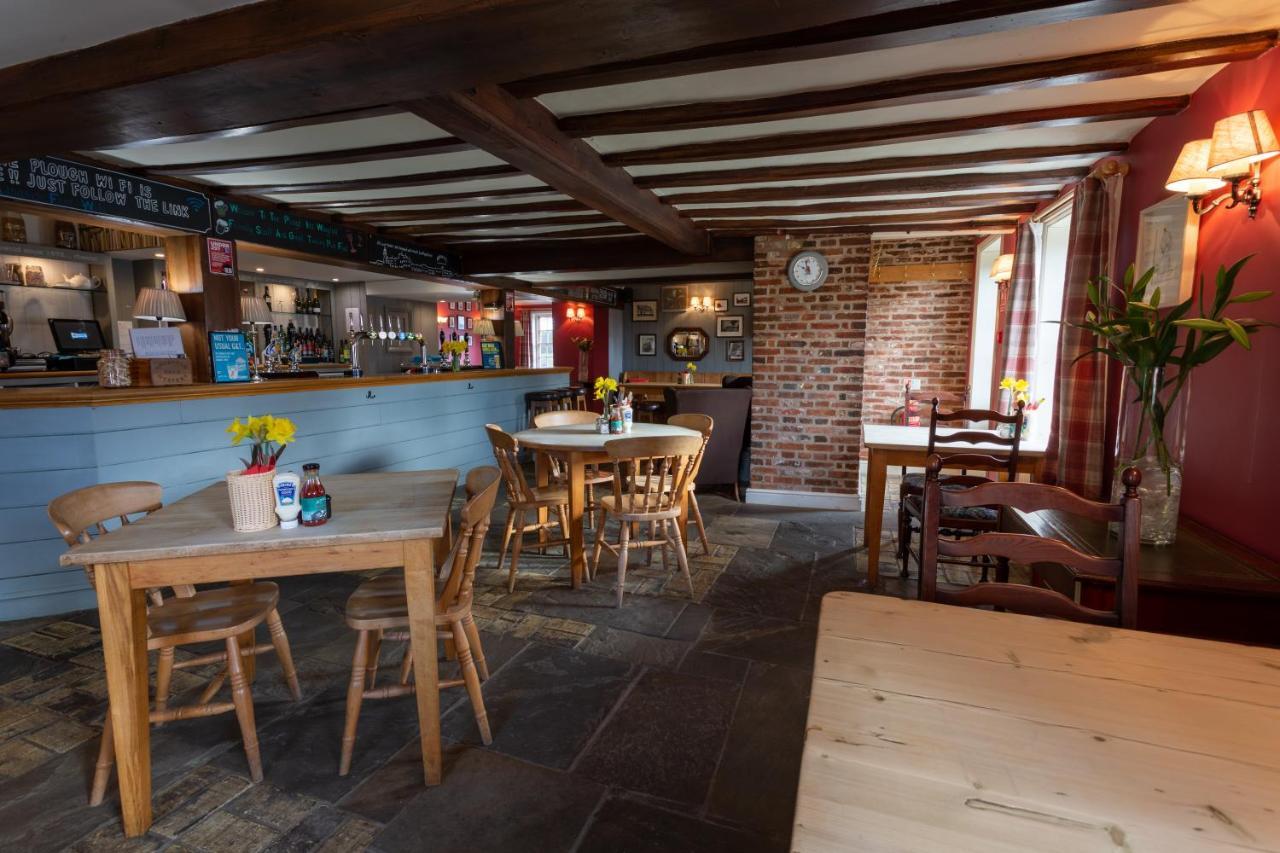 ホテル The Plough Wangford エクステリア 写真